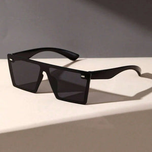 Women's Oversized Square Sunglasses - Casual Retro Design & Fashion Statement