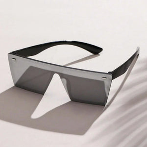 Women's Oversized Square Sunglasses - Casual Retro Design & Fashion Statement