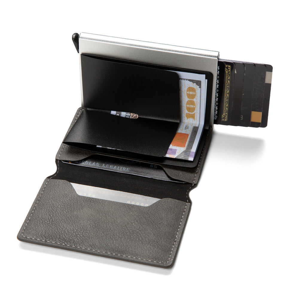 Convenient Men's Card Holder - Minimalist Slim Wallet Design