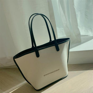 Women’s Design Portable Waterproof Shoulder Bag Classic Texture Chic Handbag
